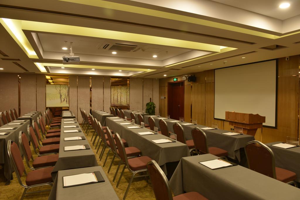 Yitel Ningbo Old Bund Hotel Экстерьер фото