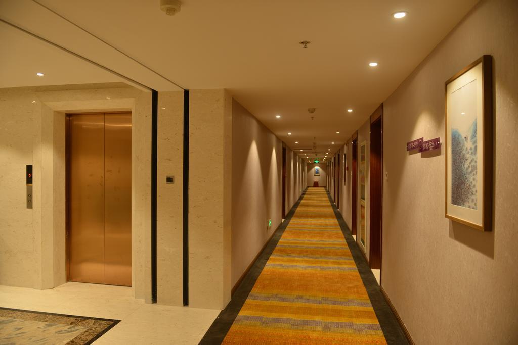 Yitel Ningbo Old Bund Hotel Экстерьер фото